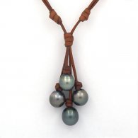 Collar de Cuero y 4 Perlas de Tahiti Semi-Barrocas C de 12.6 a 13.7 mm